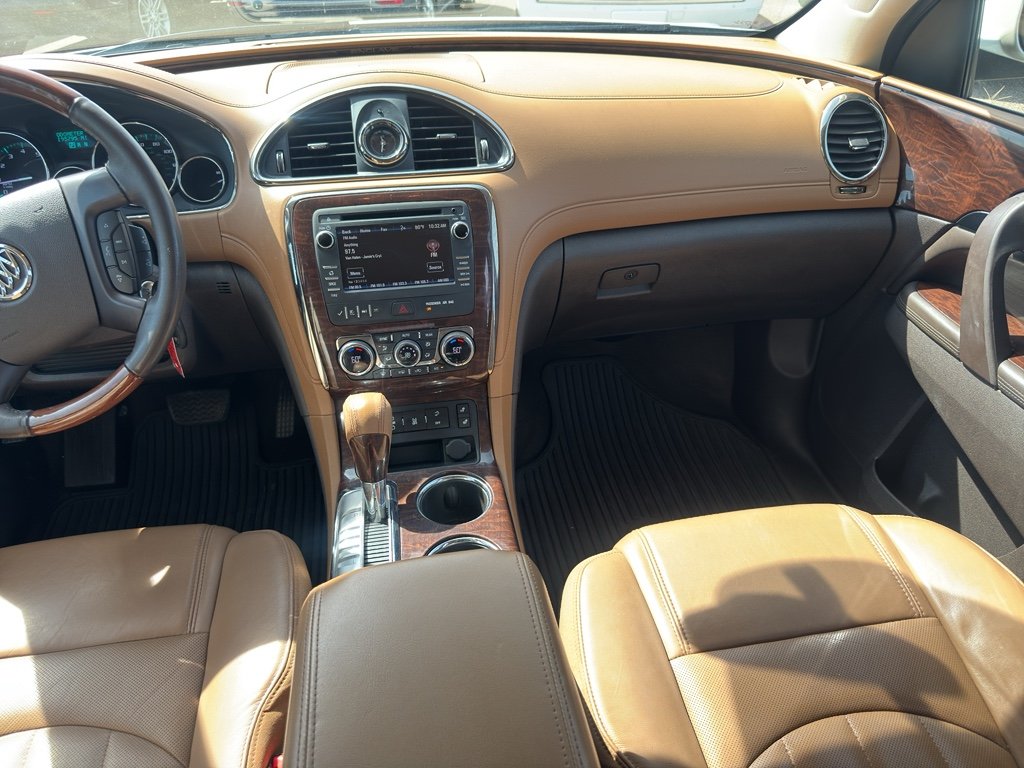 Used 2013 White Buick Leather image 19