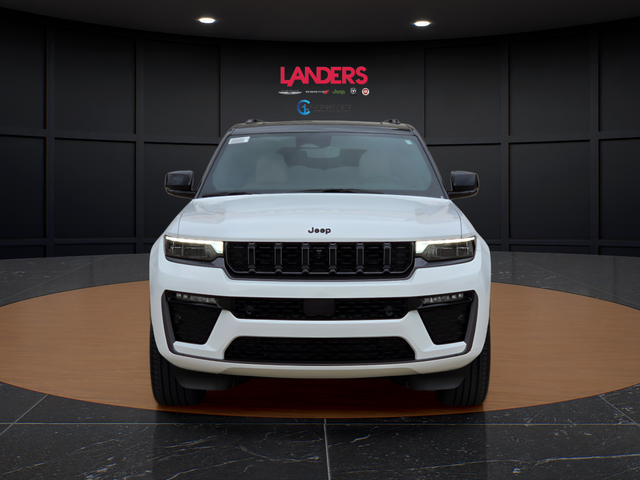 New 2026 Bright White Clear-Coat Exterior Paint Jeep Summit image 4