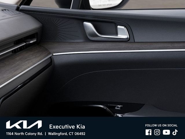 2025 Kia K5 EX - Photo 25