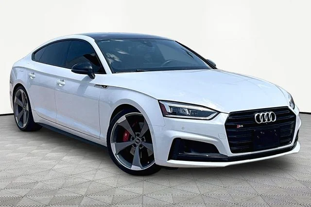 Used 2019 White Audi Prestige image 11