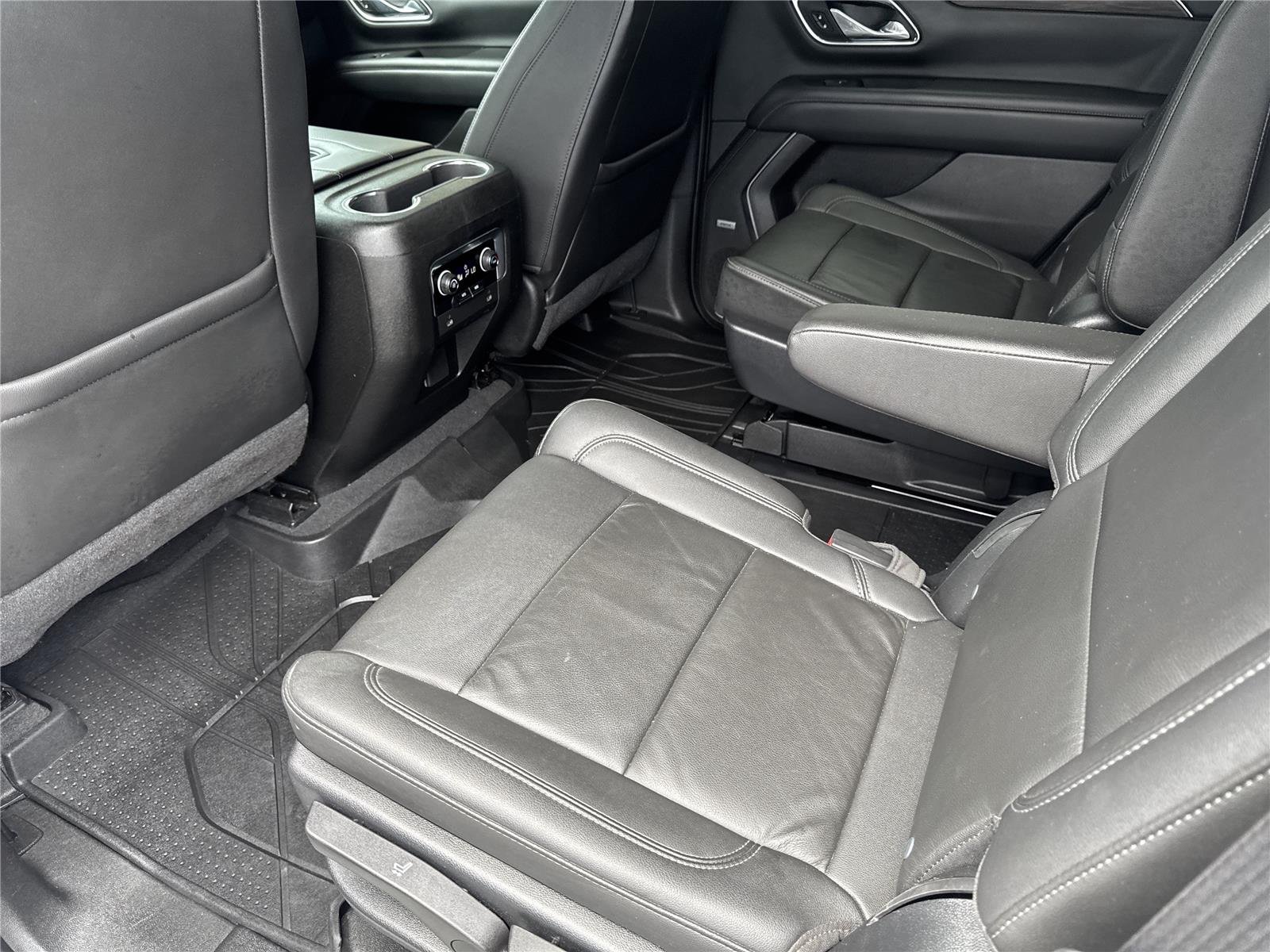 Used 2021 SUMMIT WHITE Chevrolet LT image 31