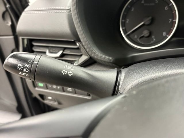 Used 2024 Gray Nissan SV image 17