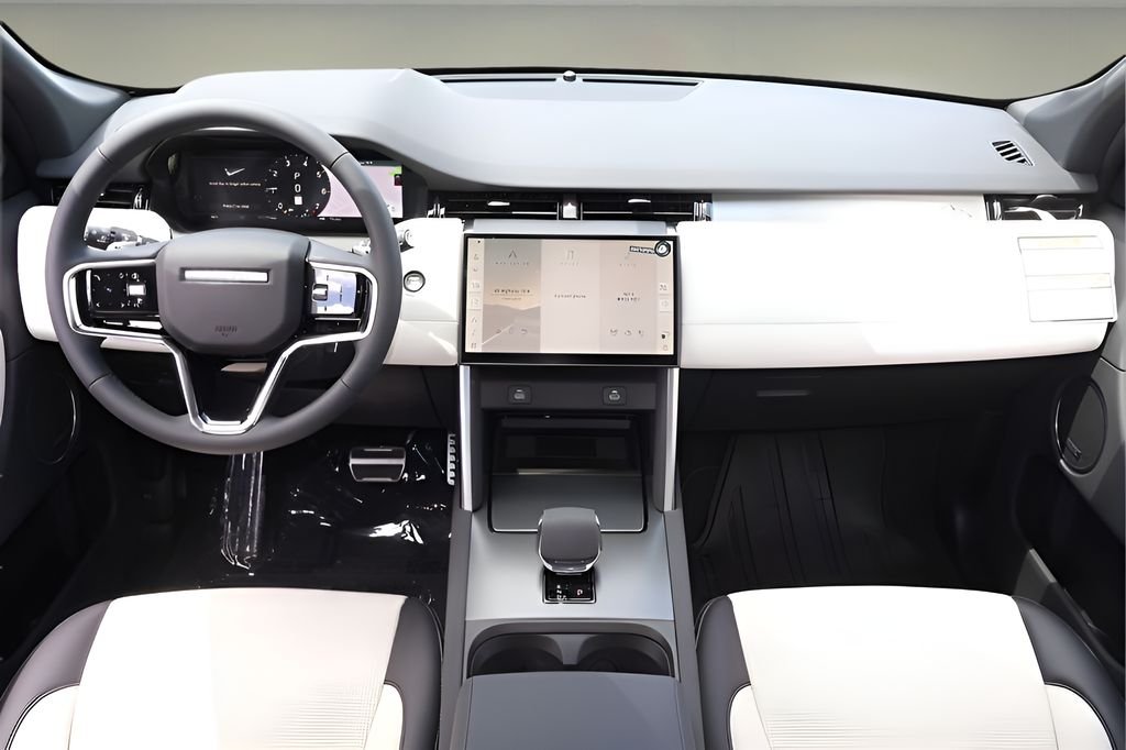 New 2026 Firenze Red Land Rover Landmark image 13