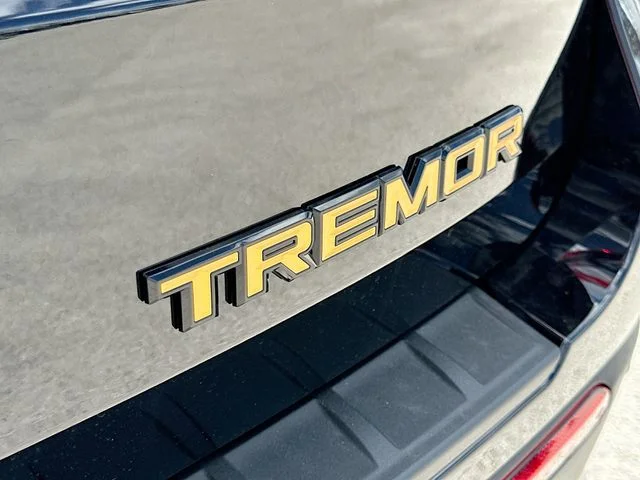 New 2026 Black Metallic Ford Tremor image 18