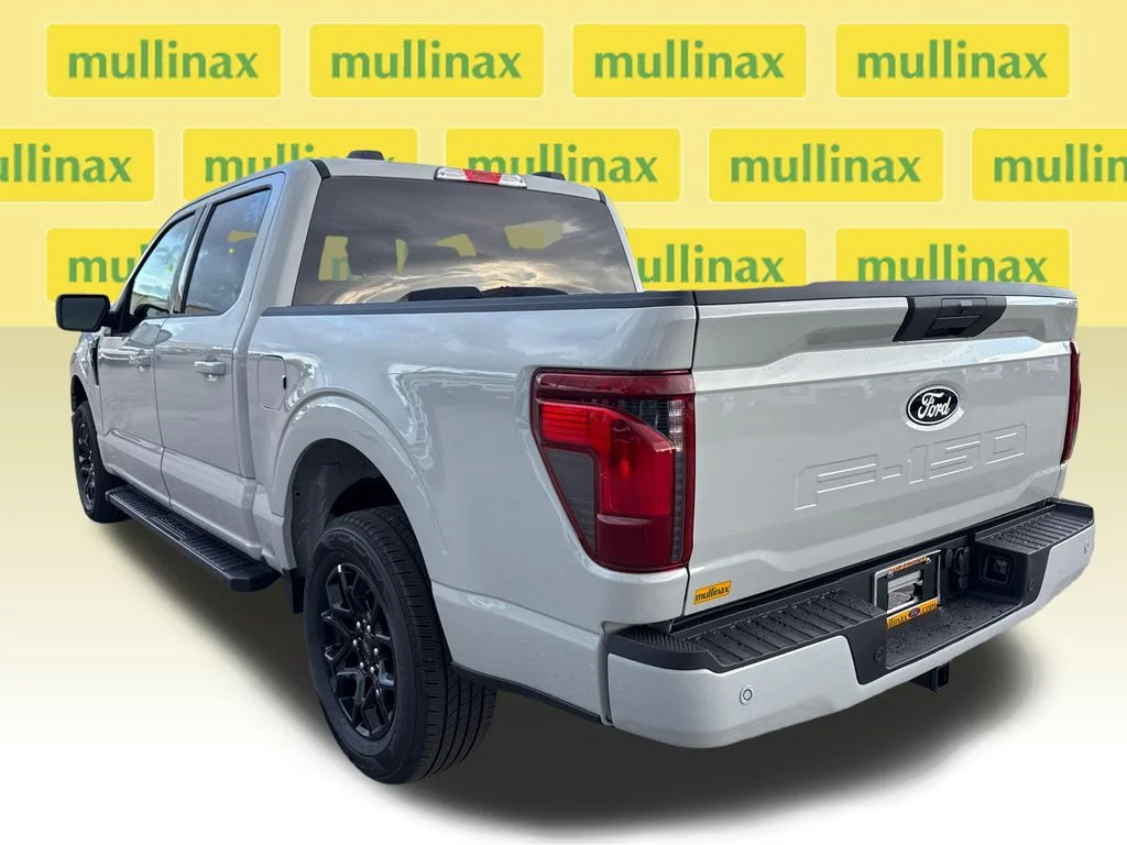 New 2026 White Ford XLT image 4