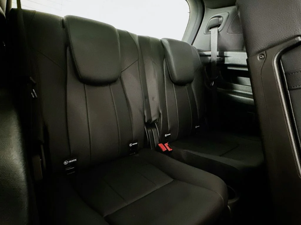 Used 2023 White Mercedes-Benz GLB 250 image 26