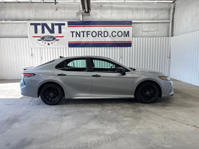 2020 Toyota Camry SE Nightshade