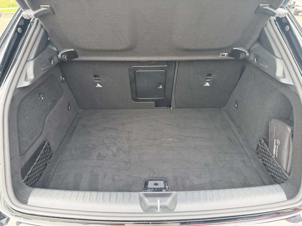 Used 2019 Black Mercedes-Benz Gla250 4matic image 7