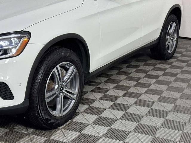 2022 Mercedes-Benz GLC GLC300 - Photo 13