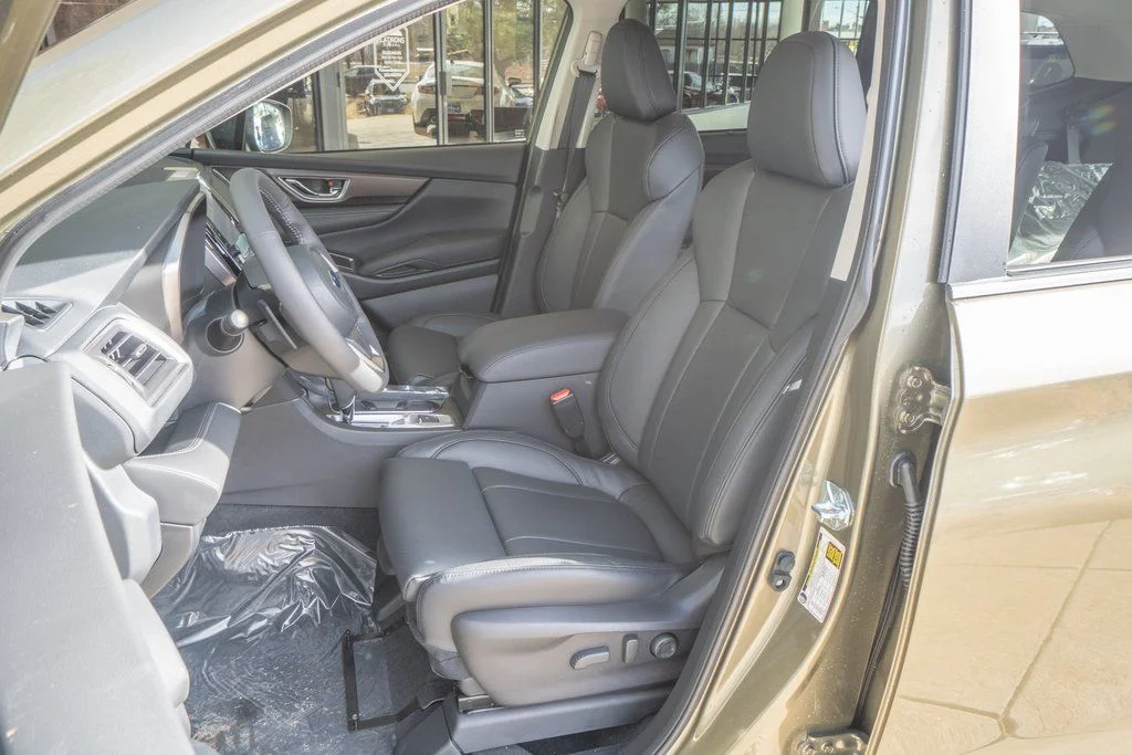 New 2026 AUTUMN GREEN METALLIC Subaru Touring 7-Passenger image 8