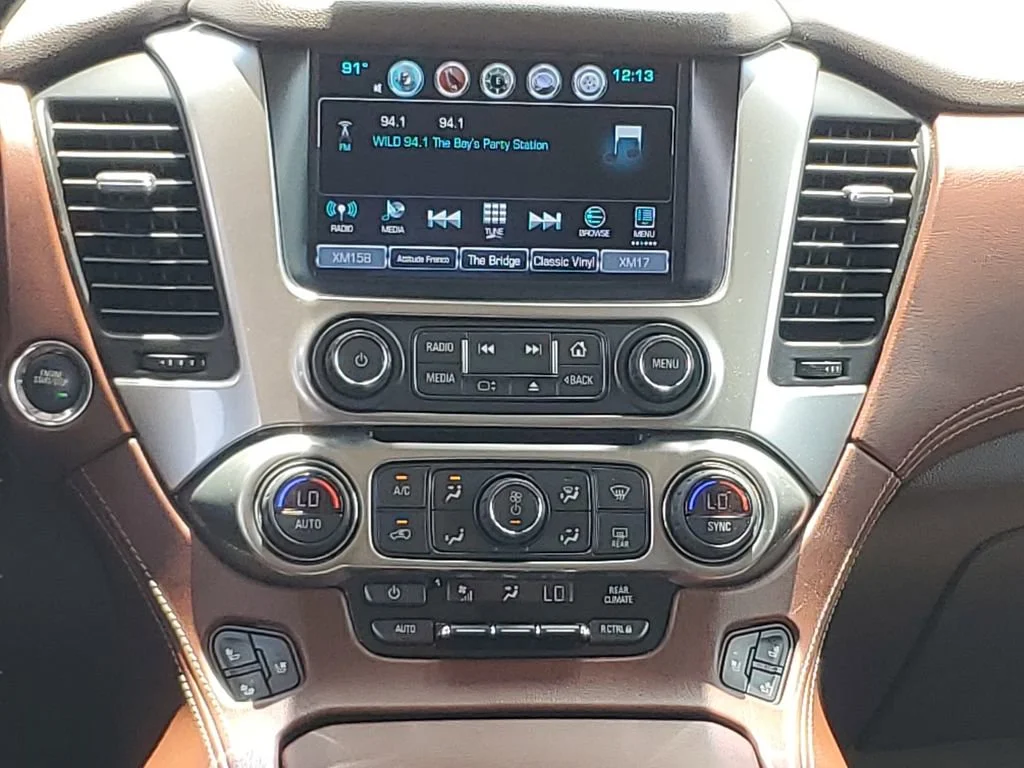 Used 2018 BLACK Chevrolet Premier image 15