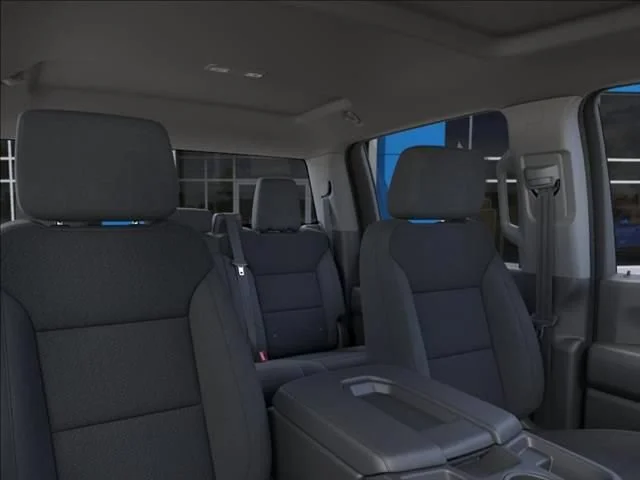 New 2026 Summit White Chevrolet WT image 24