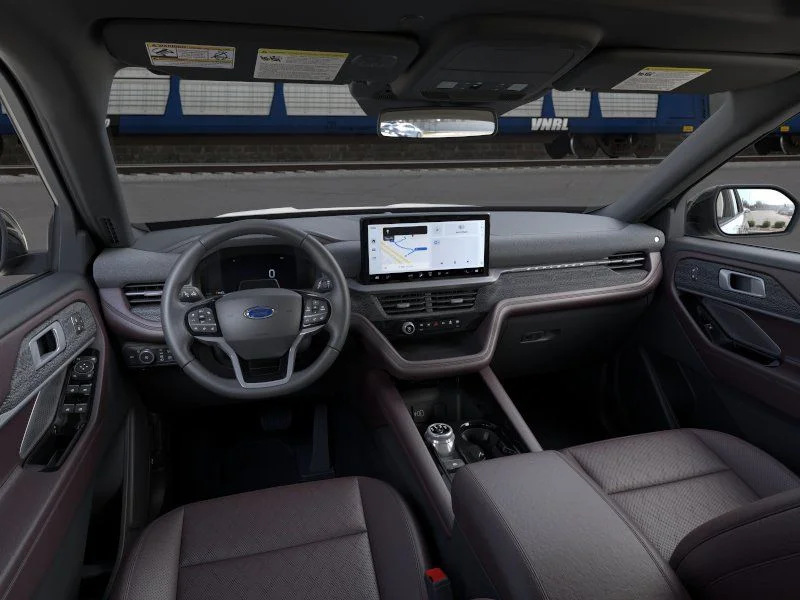 New 2026 White Ford Platinum image 9