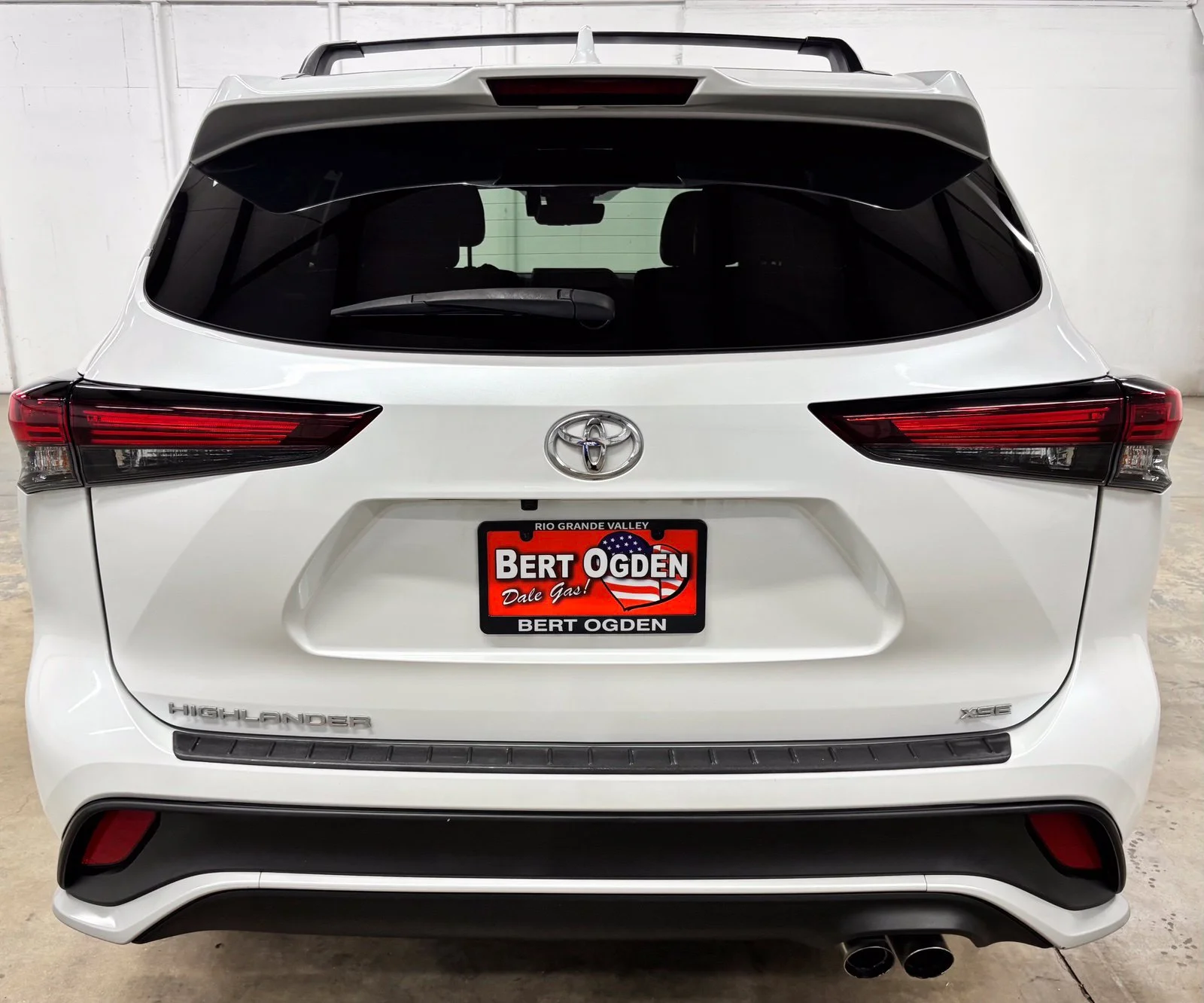 Used 2024 Beige Toyota XSE image 5