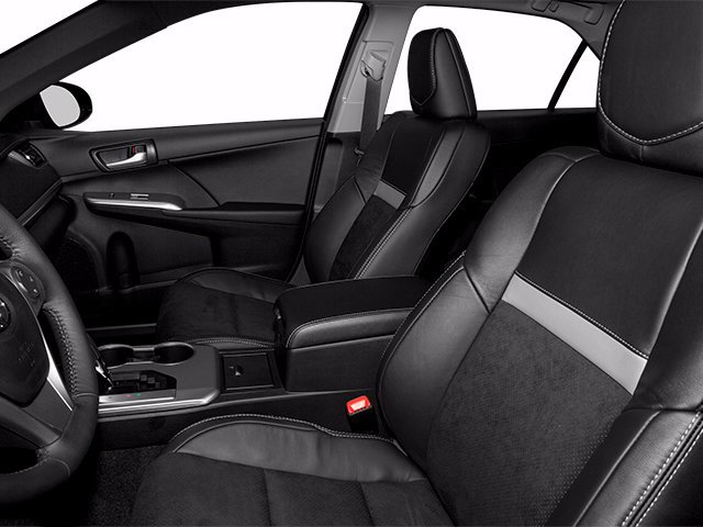 Used 2014 Magnetic Gray Metallic Toyota LE image 8