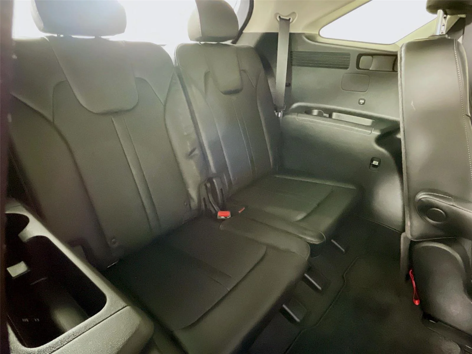 Used 2023 Wolf Gray Kia SX image 29