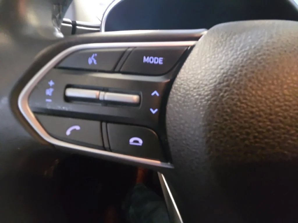 Used 2022 Gray Hyundai Blue image 26