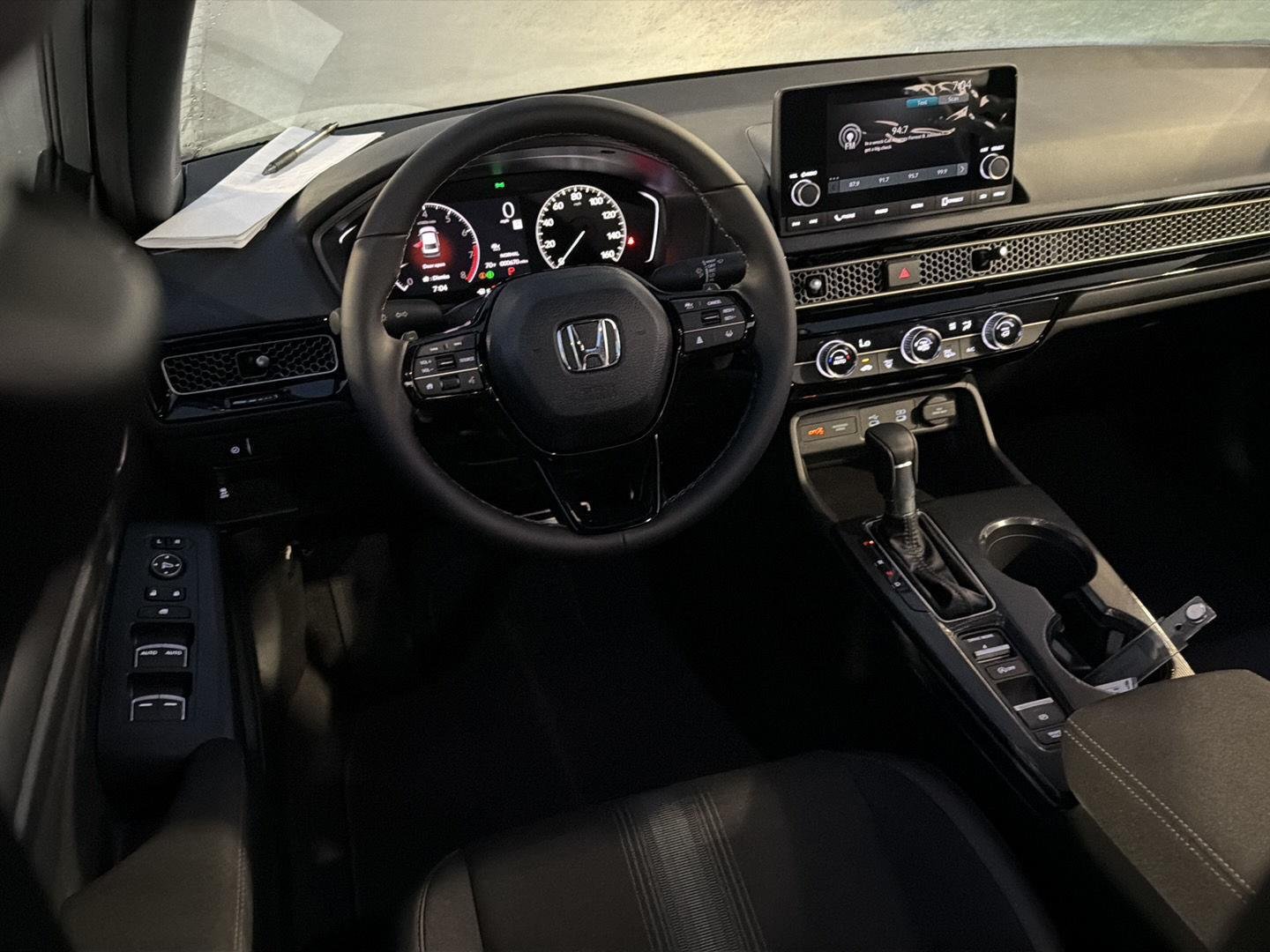 Used 2026 Urban Gray Pearl Honda Sport image 18