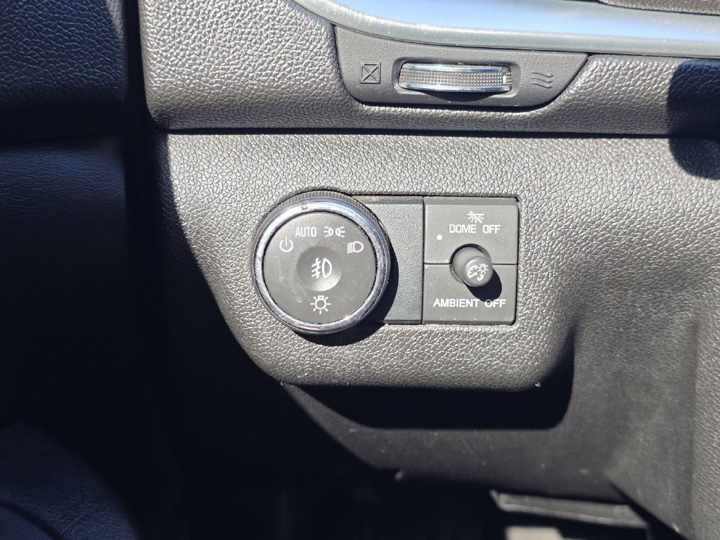 Used 2014 Gray Chevrolet 2LT image 31