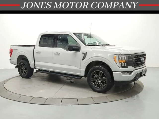 2023 Ford F-150 XLT 4x4 SuperCrew 145 in's photo
