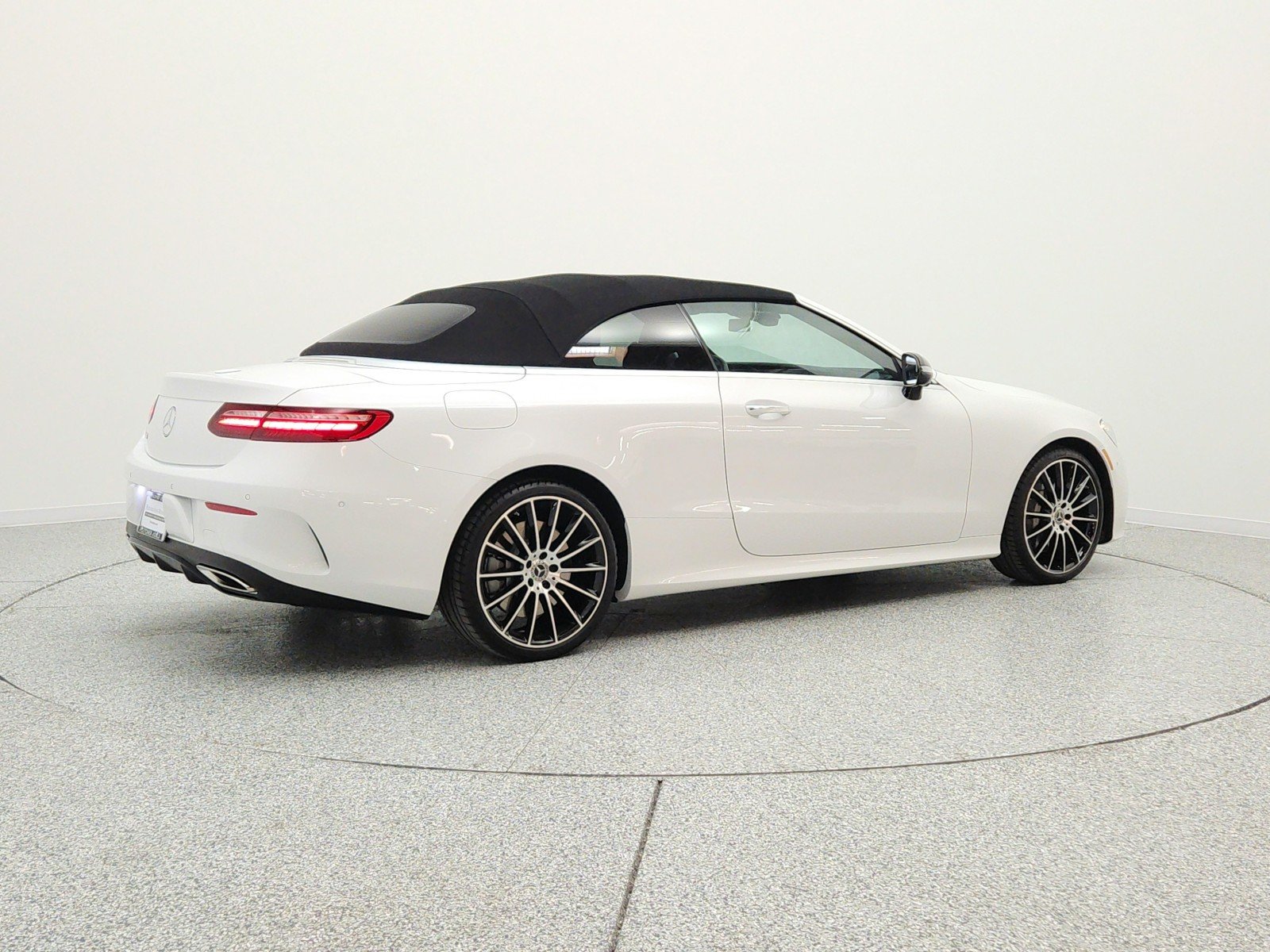 Used 2023 Moonlight White Mercedes-Benz E 450 RWD Cabriolet image 5