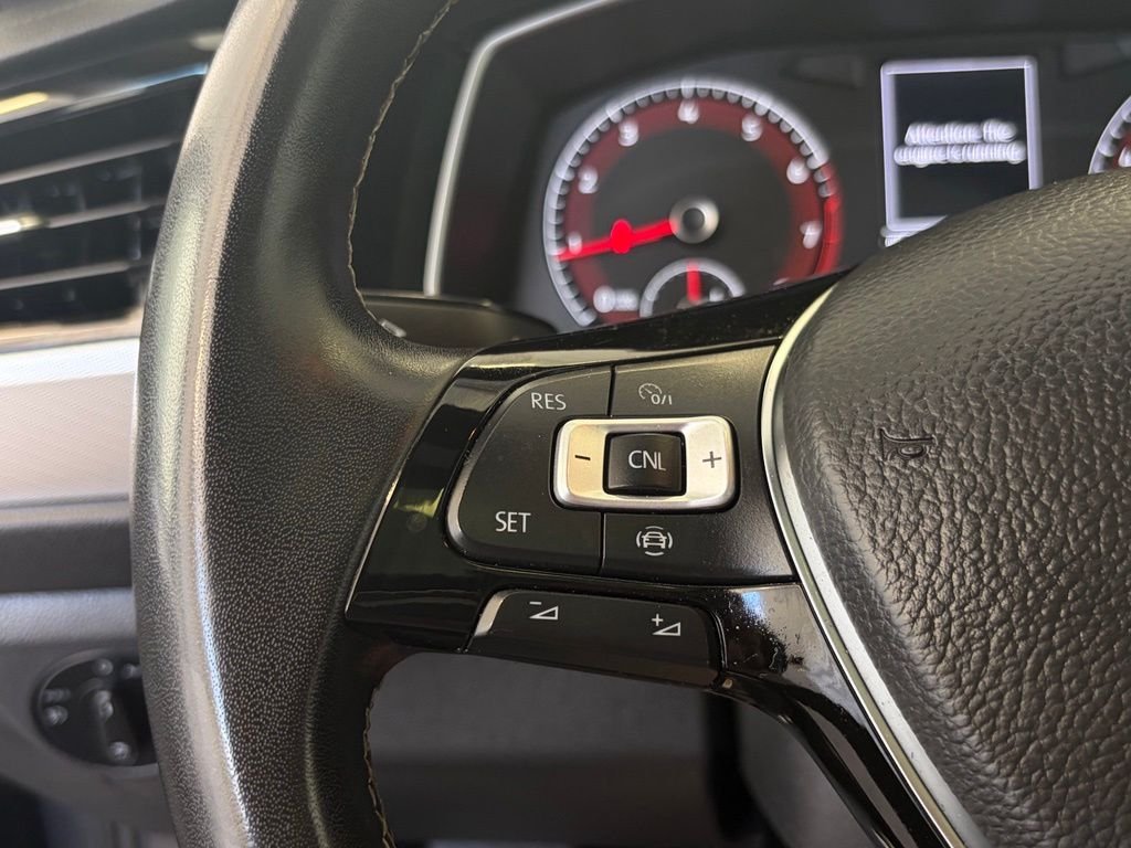 Used 2020 Platinum Gray Metallic Volkswagen R-Line image 26