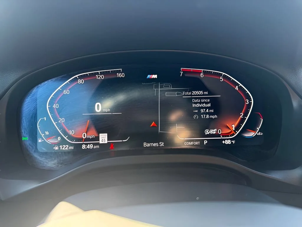 Used 2023  BMW xDrive30i image 36