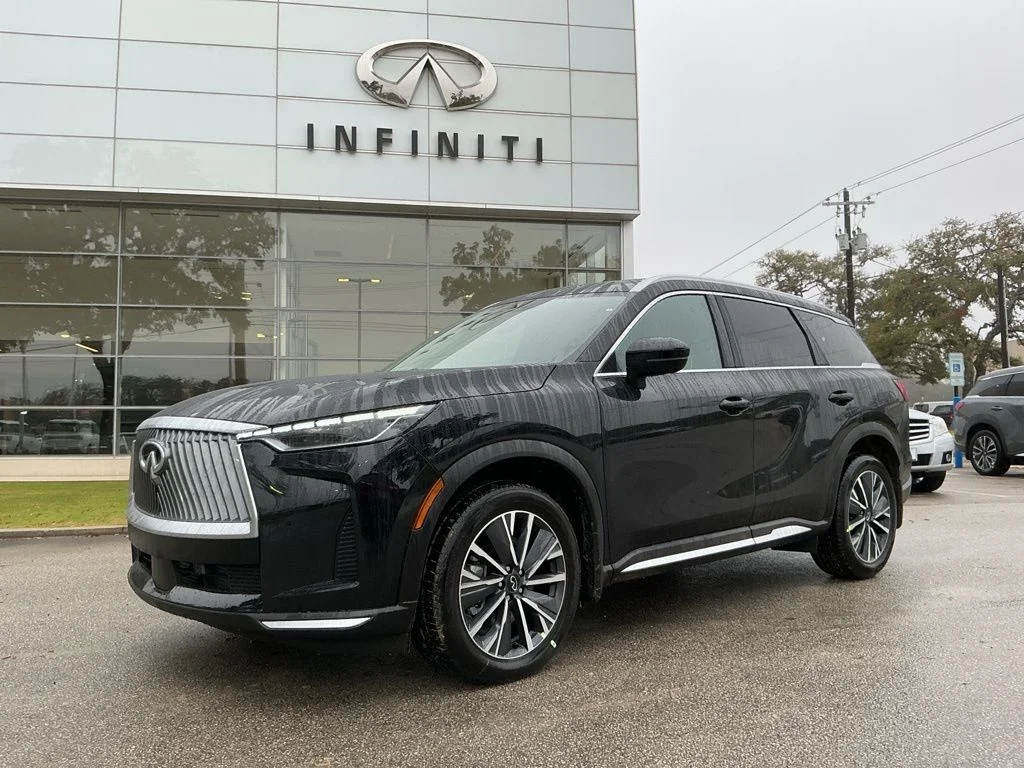 2026 INFINITI QX60 LUXE's photo