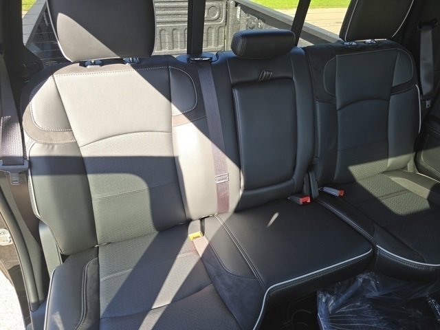 2026 RAM 2500 Laramie - Photo 38