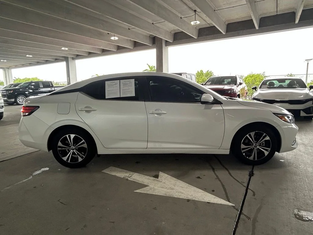 Used 2022 Aspen White TriCoat Pearl Nissan SV image 5