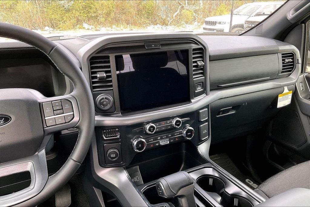 New 2026 Ford F-150 XLT 4D SuperCrew