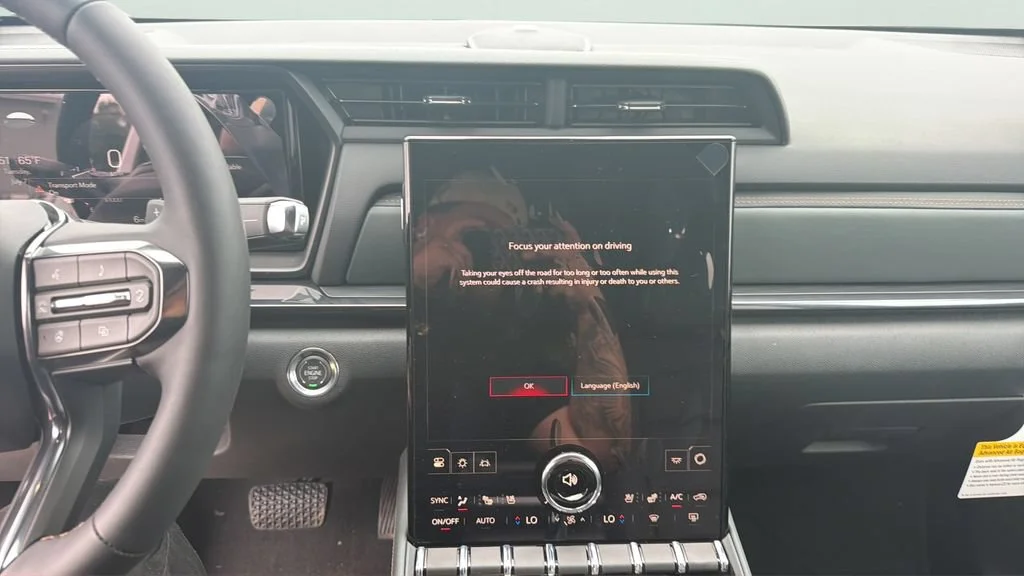 2026 GMC Terrain AT4 - Photo 9