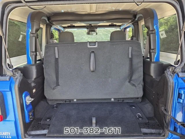 Used 2024 Blue Jeep Rubicon image 11