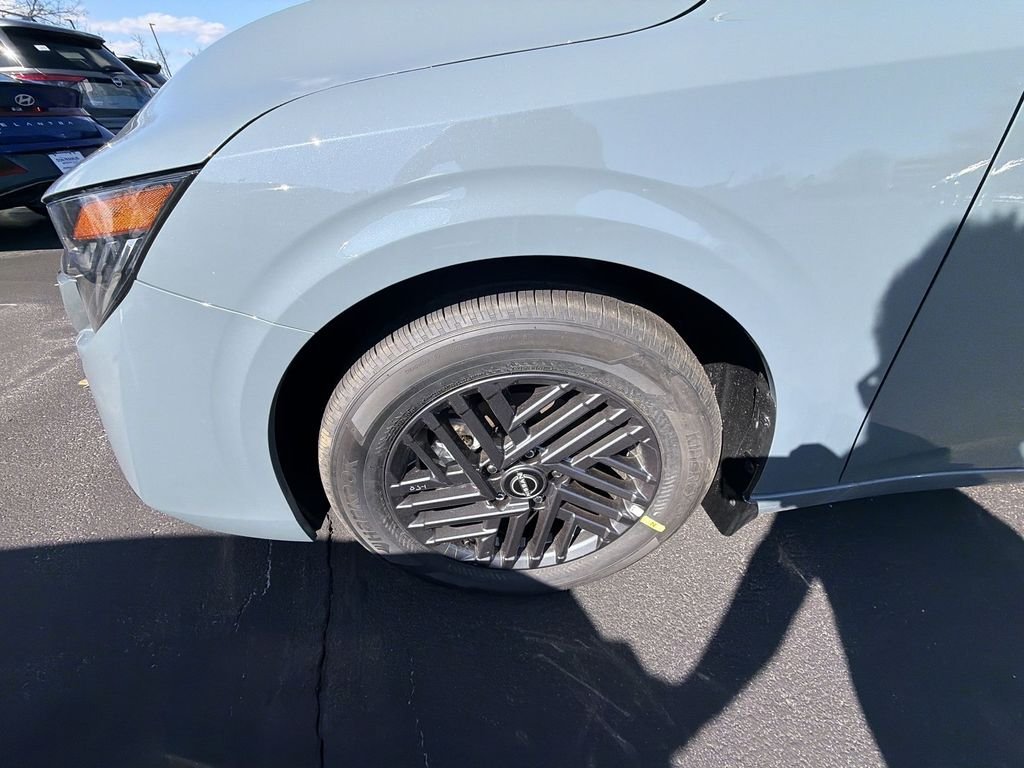 New 2026 Atlantic Gray Metallic Nissan SV image 10