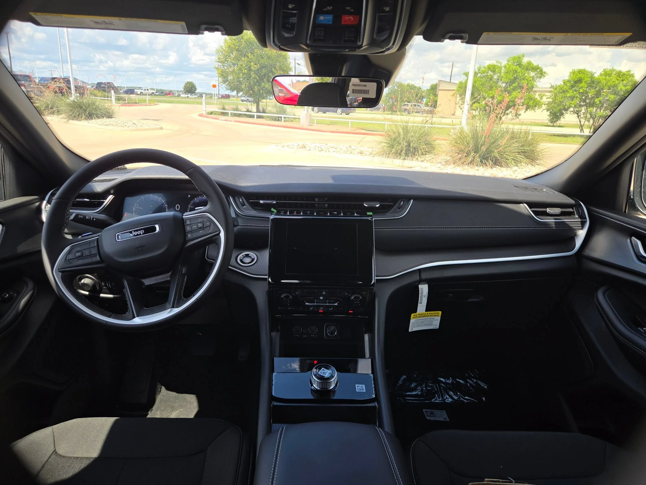New 2026 Bright White Clearcoat Jeep Laredo X image 15