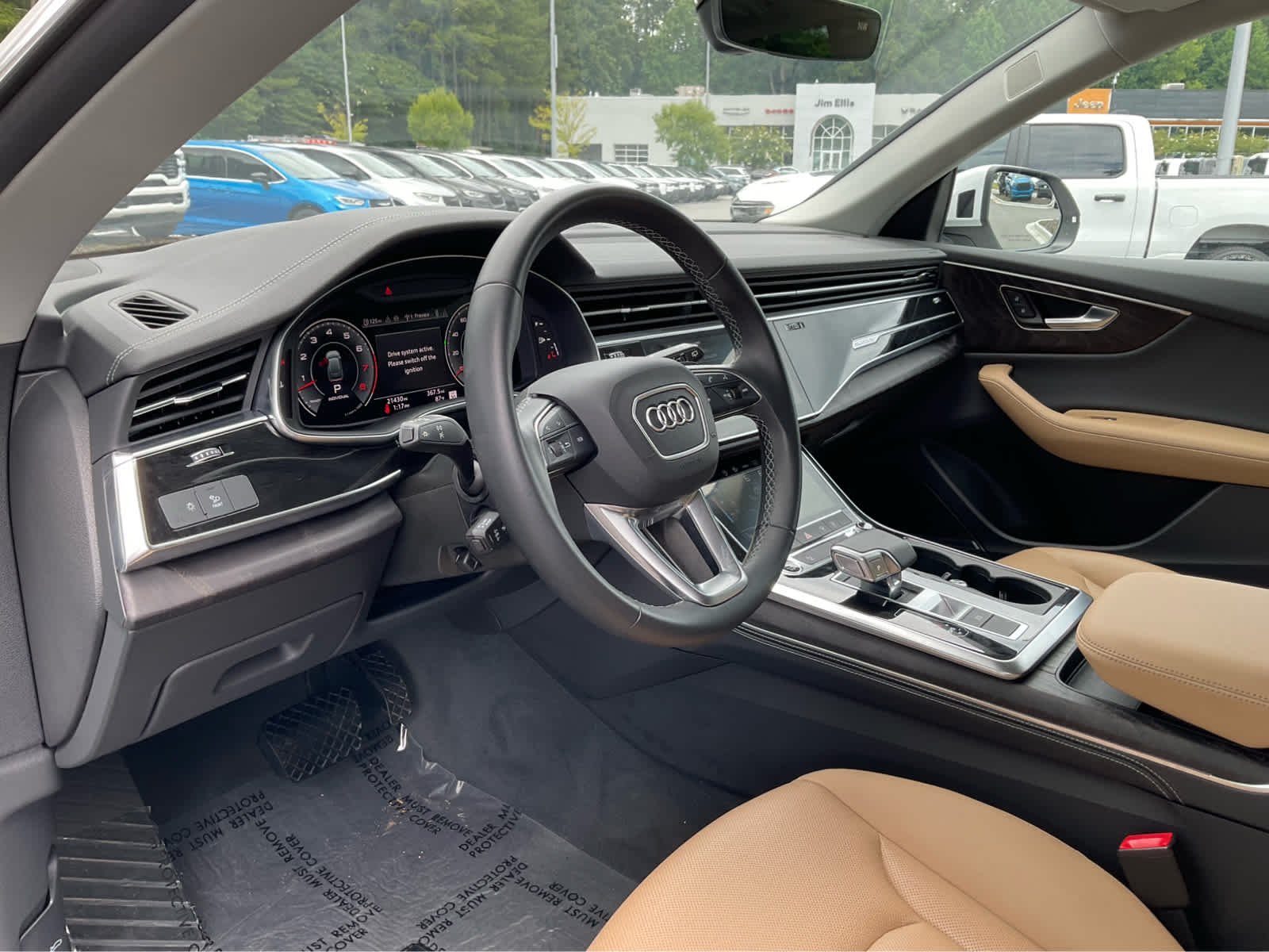 Used 2025  Audi Premium Plus image 15