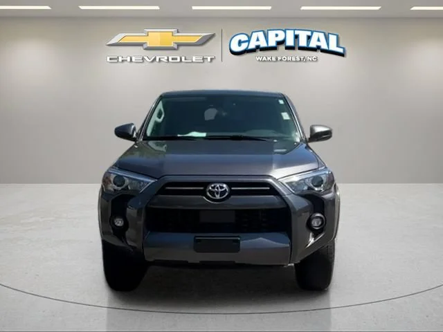 Used 2022 Gray Toyota SR5 image 8