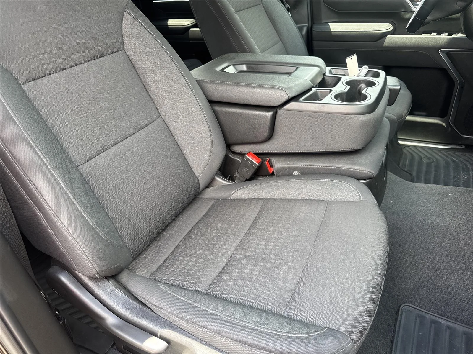 Used 2025 Black Chevrolet LT image 35
