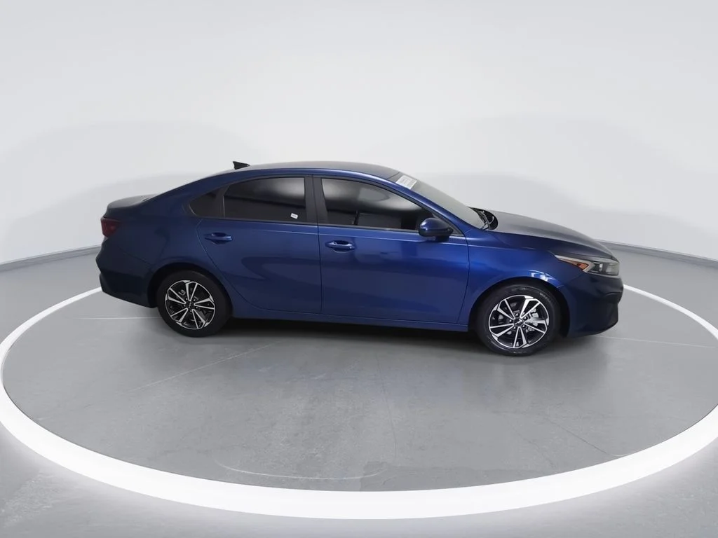 Used 2024 Blue Kia LXS image 2