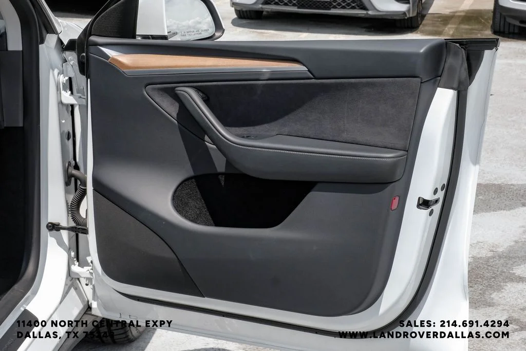 Used 2023 White Tesla Long Range image 37