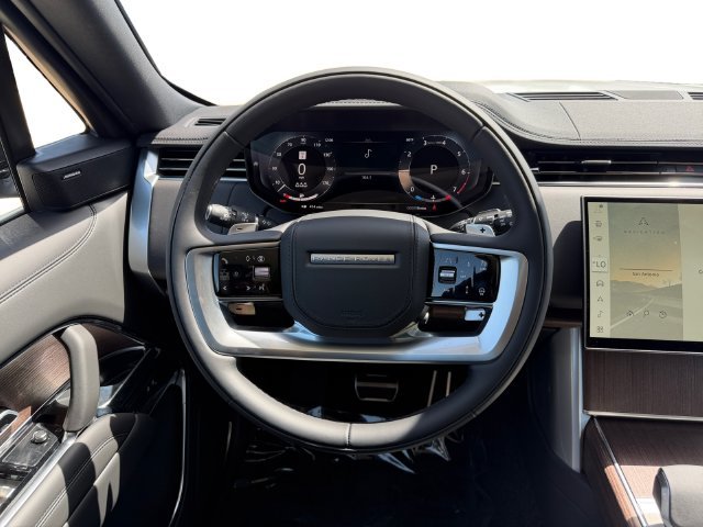 New 2027 Fuji White Land Rover SE image 13