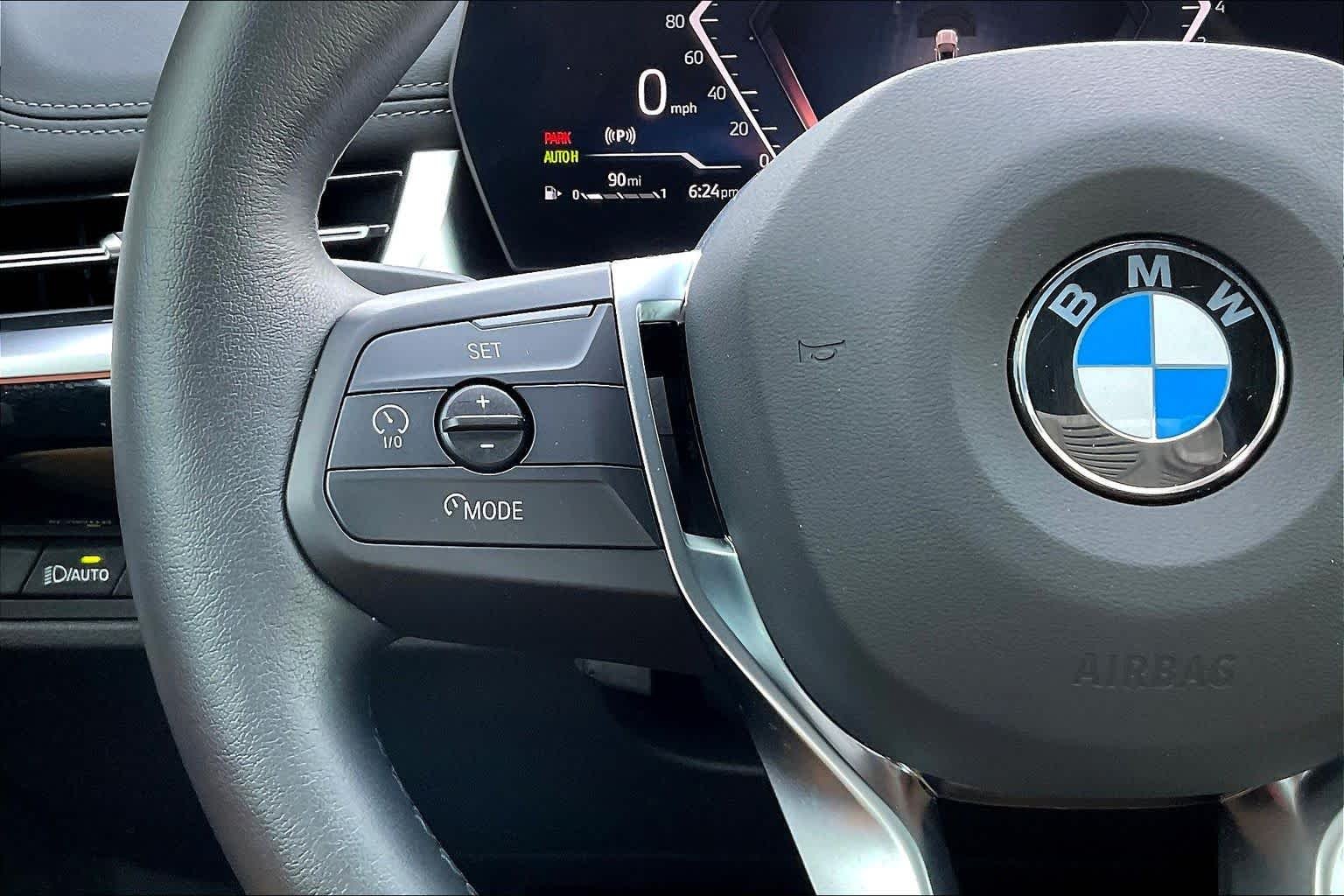 Used 2025 Alpine White BMW xDrive28i image 46