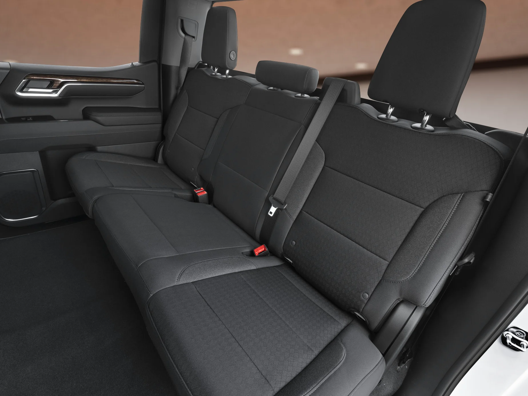 New 2026 Black GMC Crew Cab Short Box 4-Wheel Drive SLT image 9