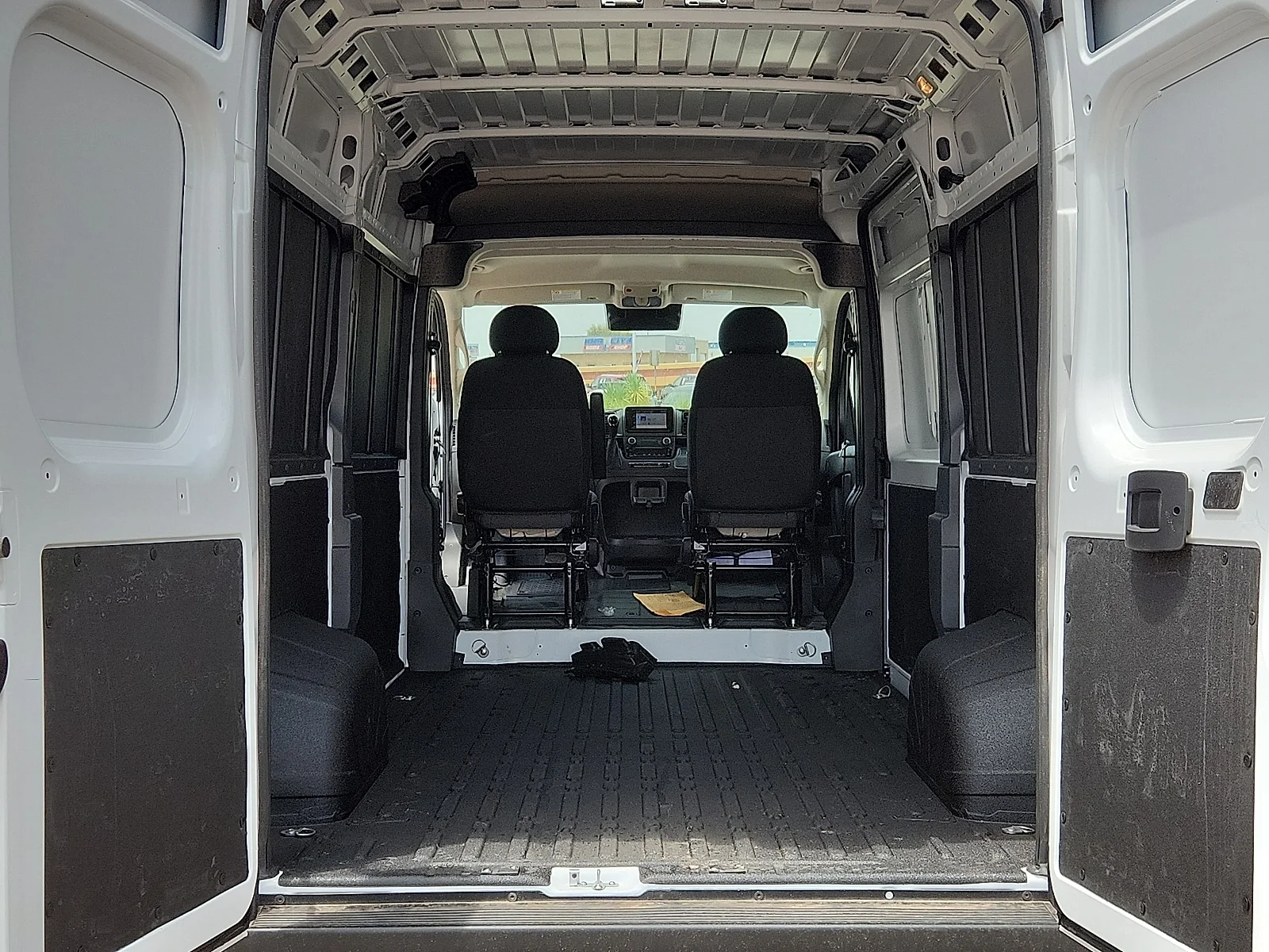 New 2025 Bright White Clear-Coat  Paint Ram PROMASTER 2500 TRADESMAN CARGO VAN HIGH ROOF 136