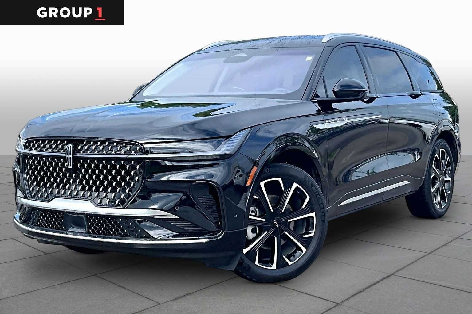 2024 Lincoln Nautilus Reserve AWD's photo