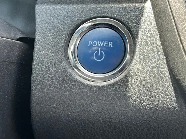 Used 2020 Aqua Toyota XLE image 16