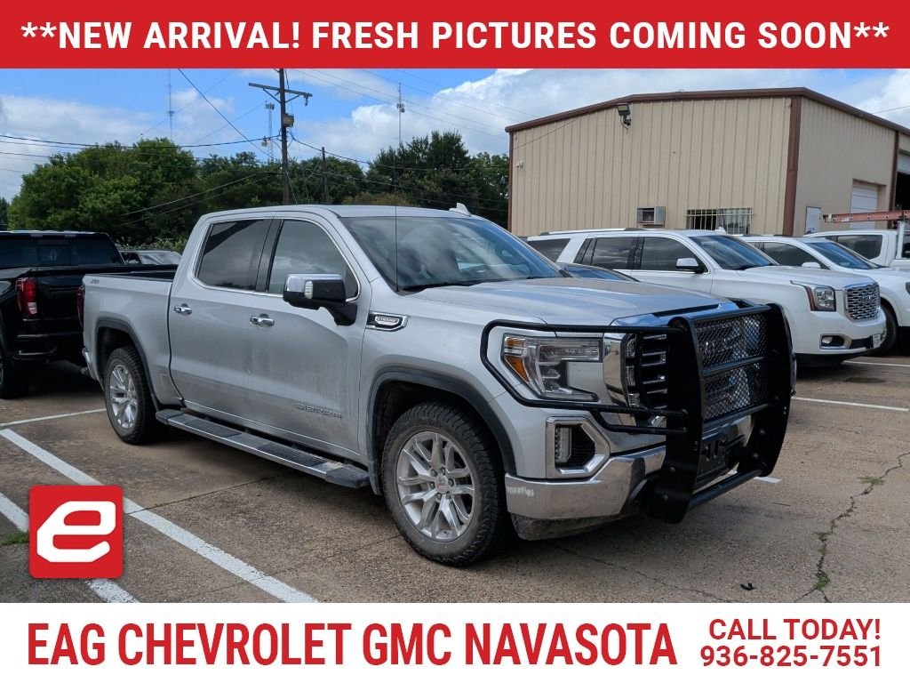Used 2021 Silver GMC SLT image 1