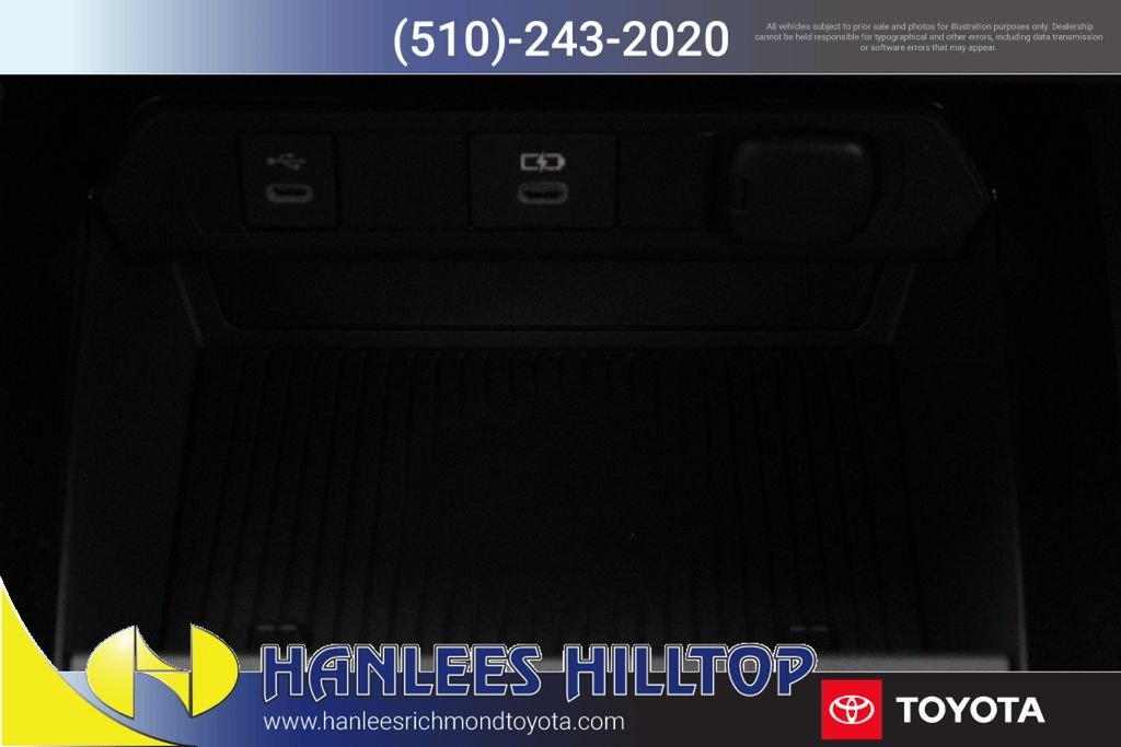 2026 Toyota Prius Plug-in Hybrid SE - Photo 21