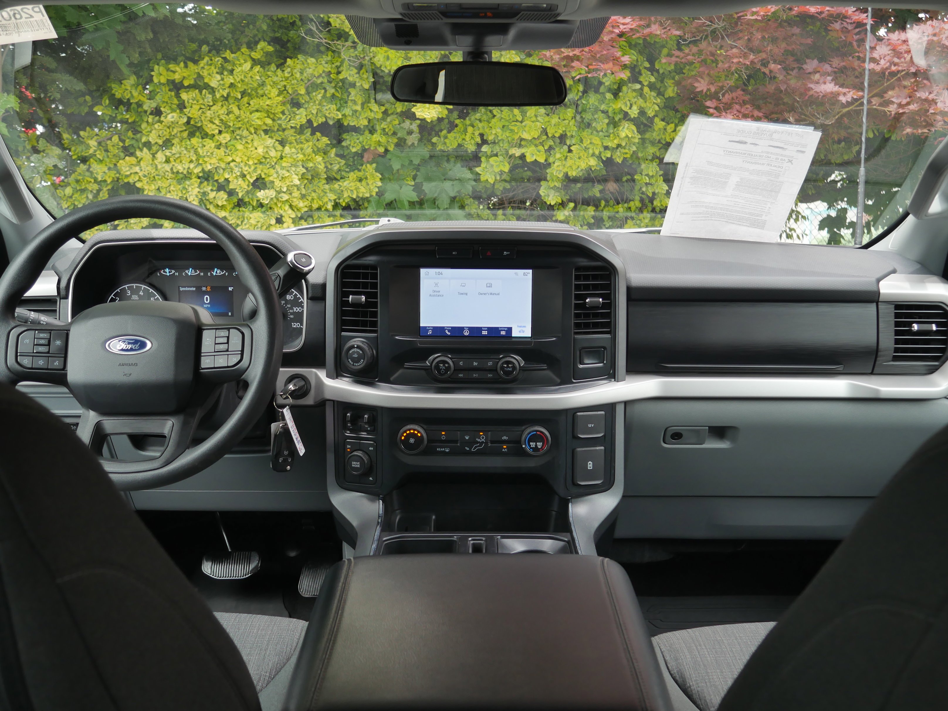 Used 2022 Iconic Silver Metallic Ford XLT image 9