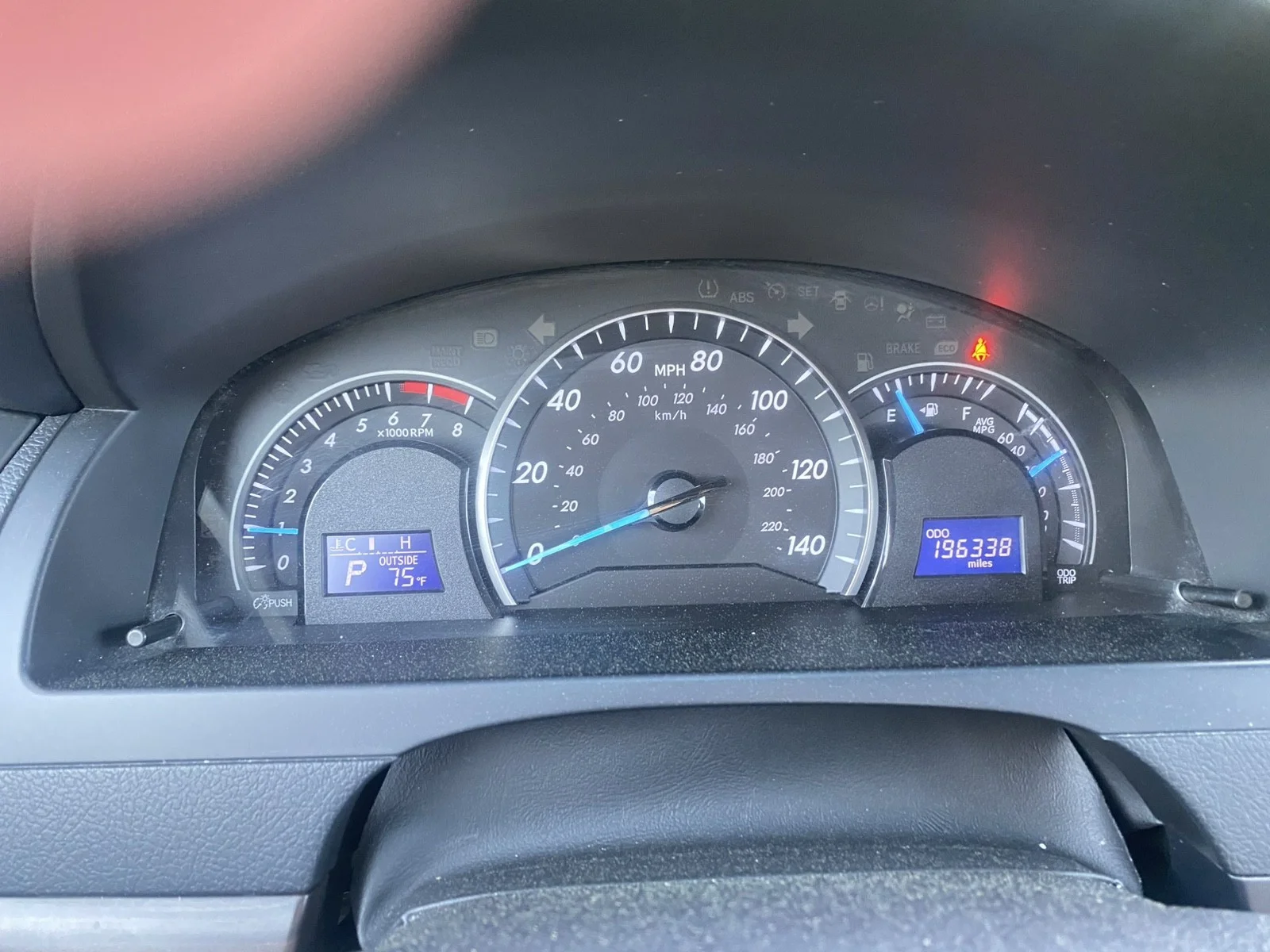 Used 2015 Blue Toyota LE image 13